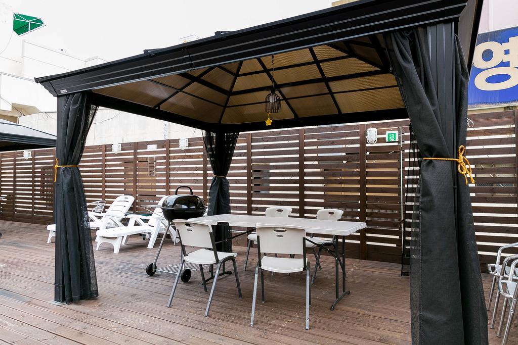 Discovery Busan Guesthouse Екстер'єр фото