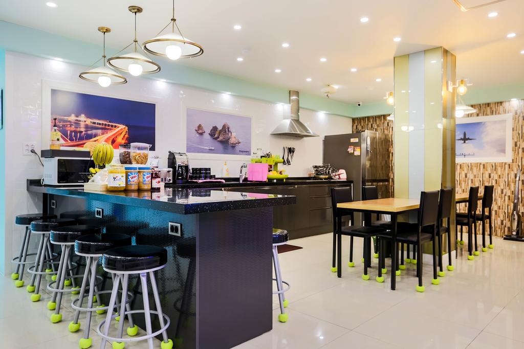 Discovery Busan Guesthouse Екстер'єр фото